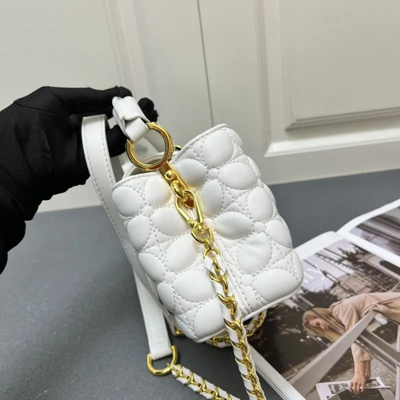 LV Capucines Bags-1036 - Image 5