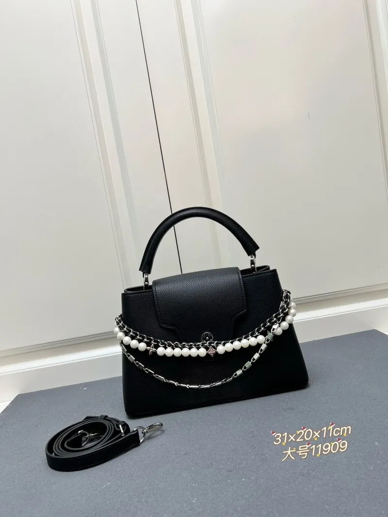 LV Capucines Bags-1095