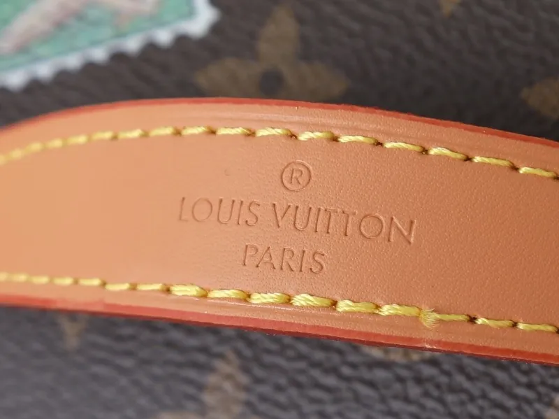 LV Cosmetic Bags-10 - Image 4