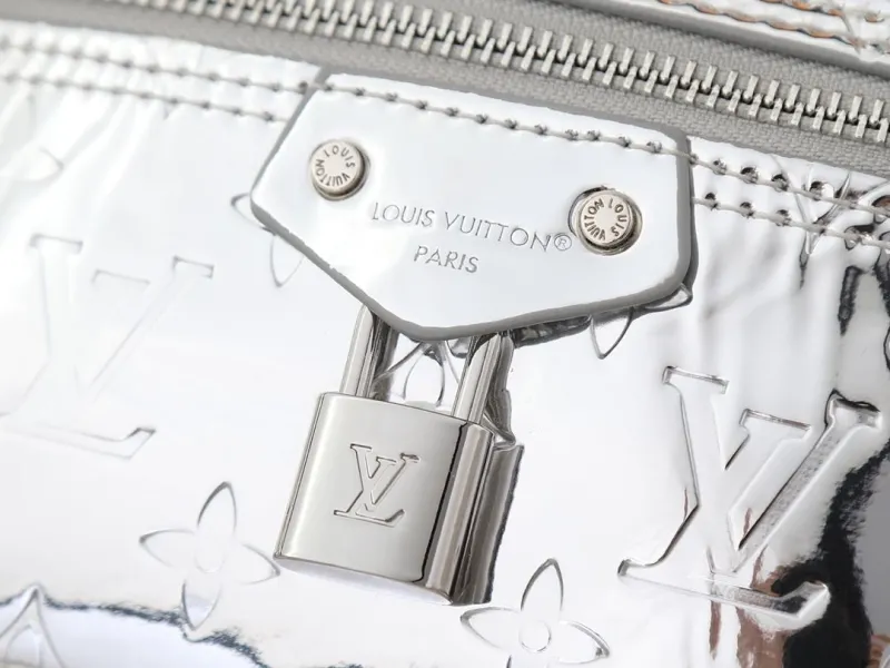 LV Cosmetic Bags-11 - Image 5