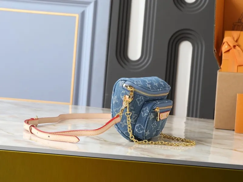 Alternative view of LV Cosmetic Bags-12