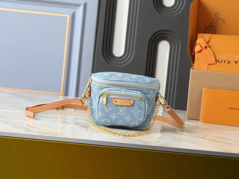LV Cosmetic Bags-14