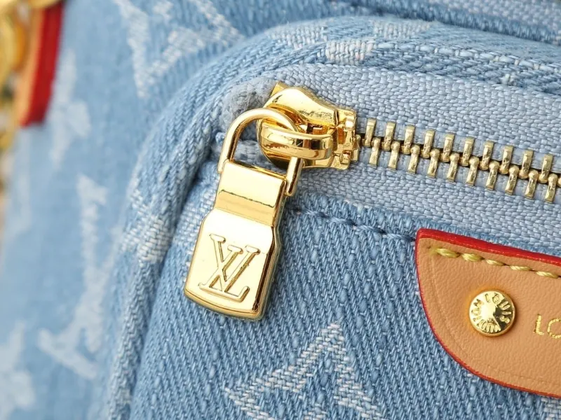 LV Cosmetic Bags-14 - Image 7