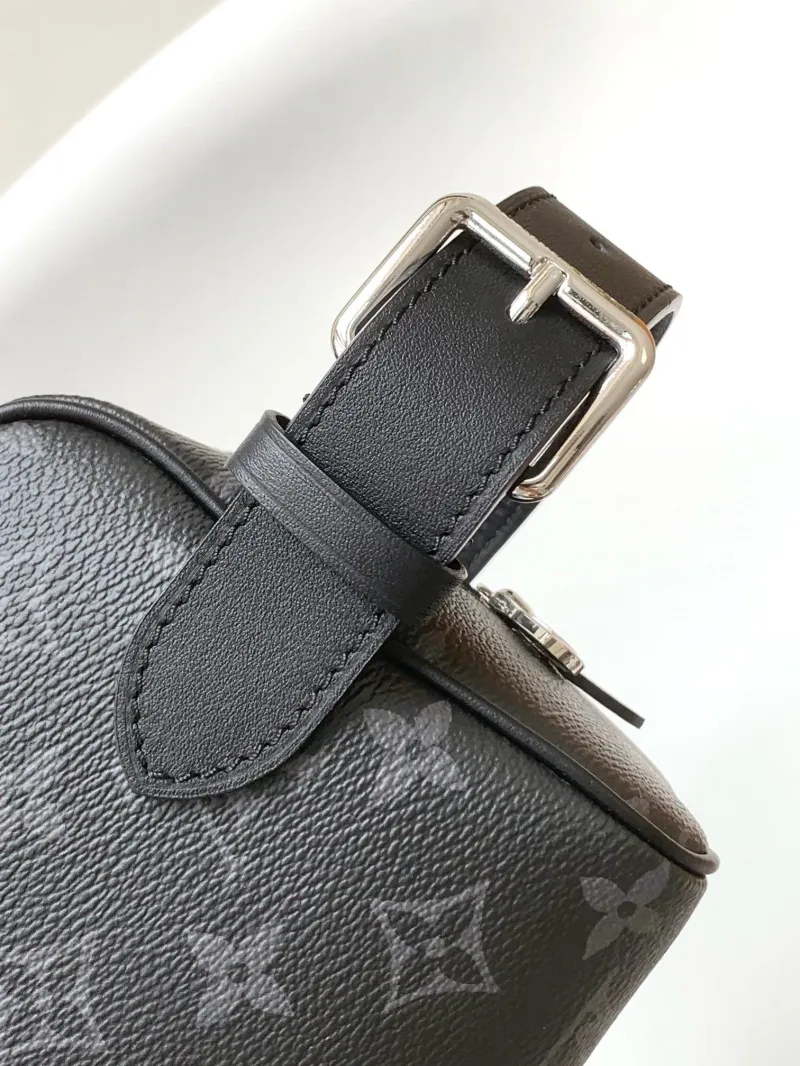 LV Cosmetic Bags-42 - Image 4