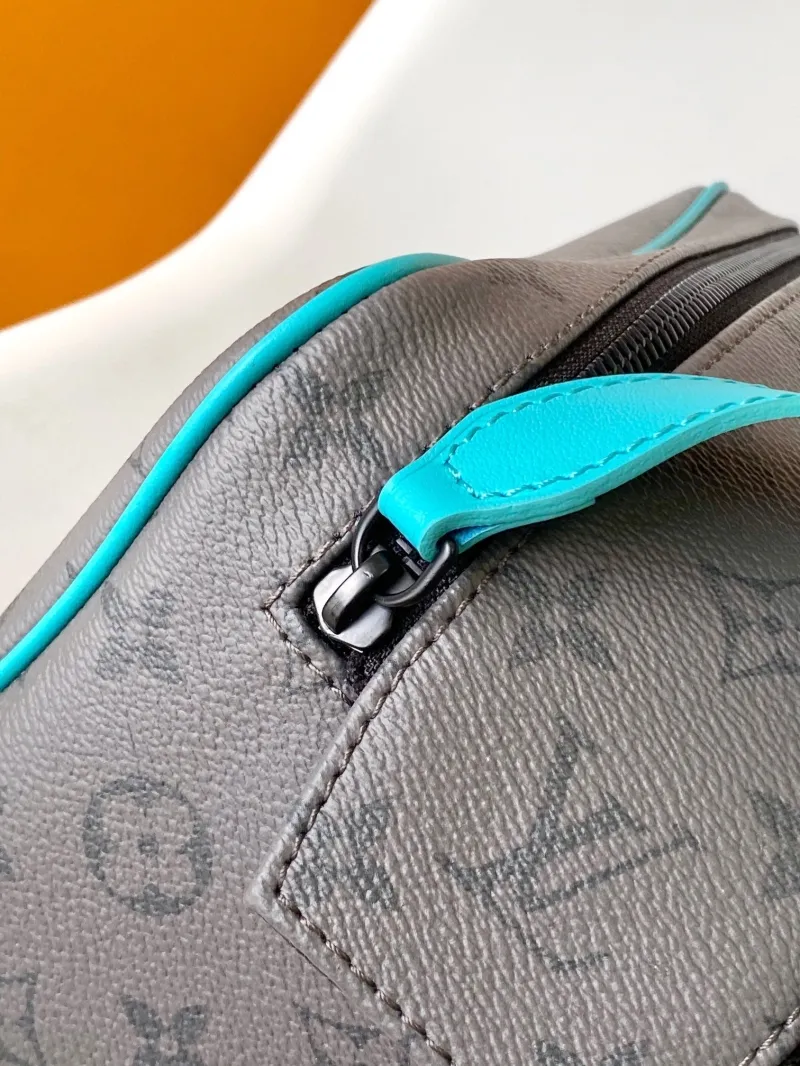 LV Cosmetic Bags-52 - Image 7