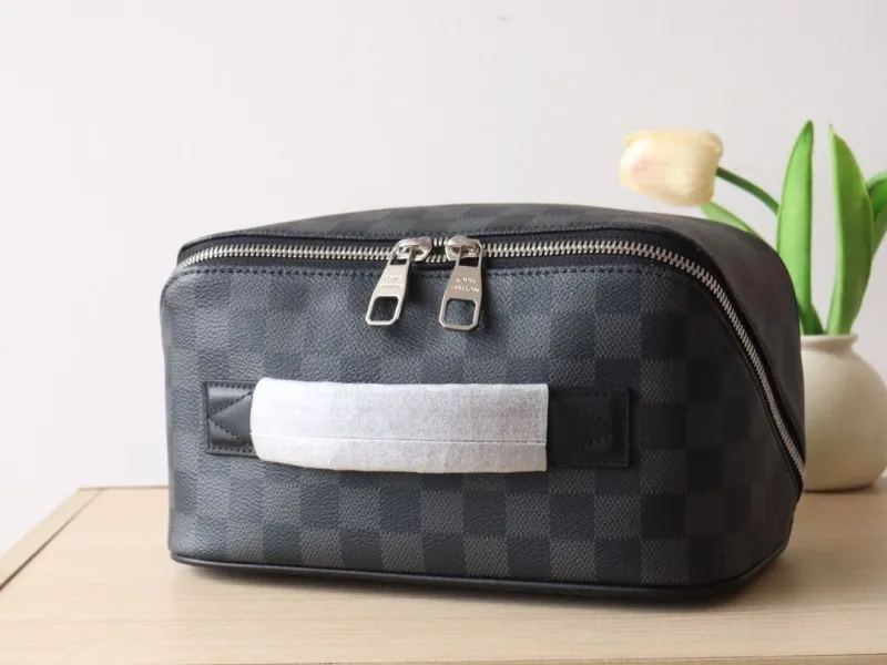 LV Cosmetic Bags-59 - Image 3