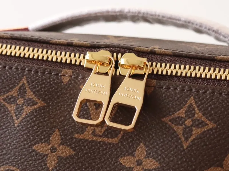 LV Cosmetic Bags-61 - Image 5