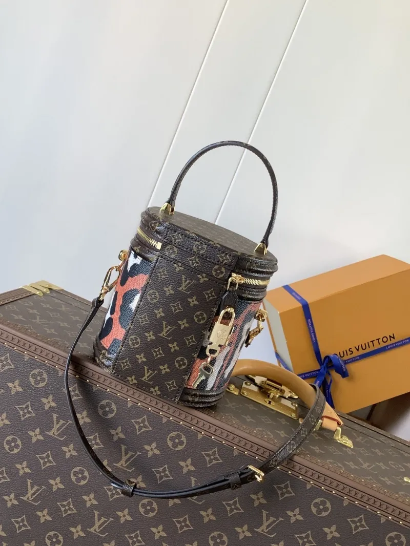 LV Cosmetic Bags-71 - Image 3