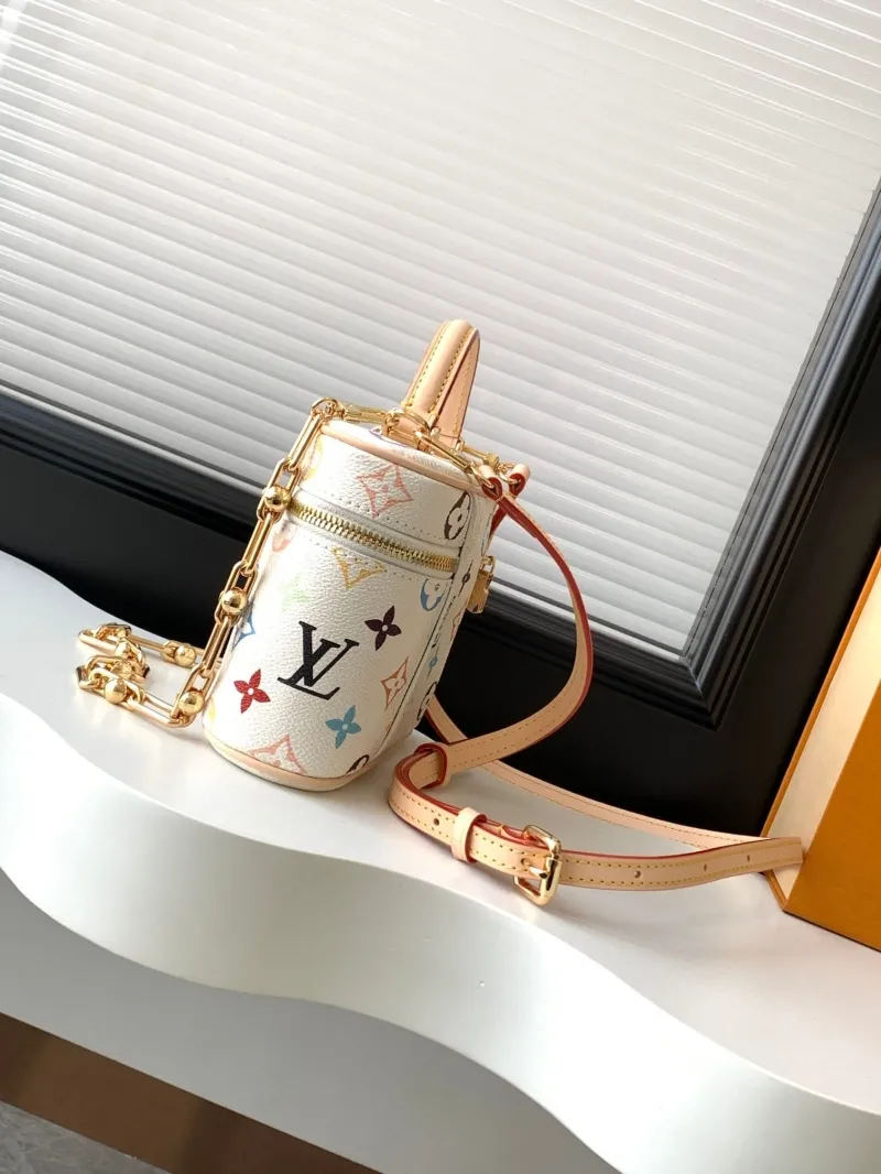 Alternative view of LV Cosmetic Bags-77
