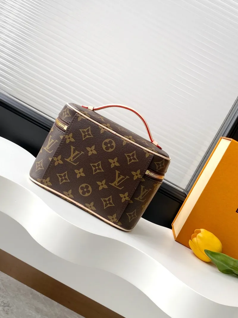 LV Cosmetic Bags-82 - Image 3