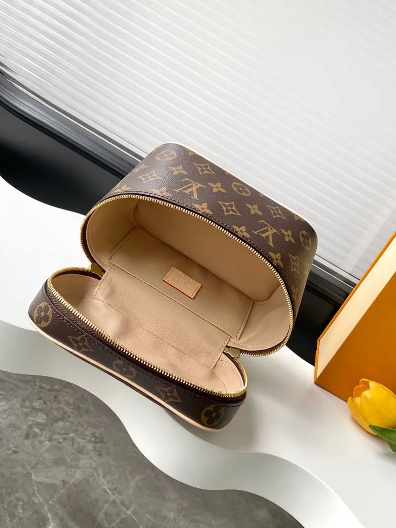 LV Cosmetic Bags-82 - Image 8