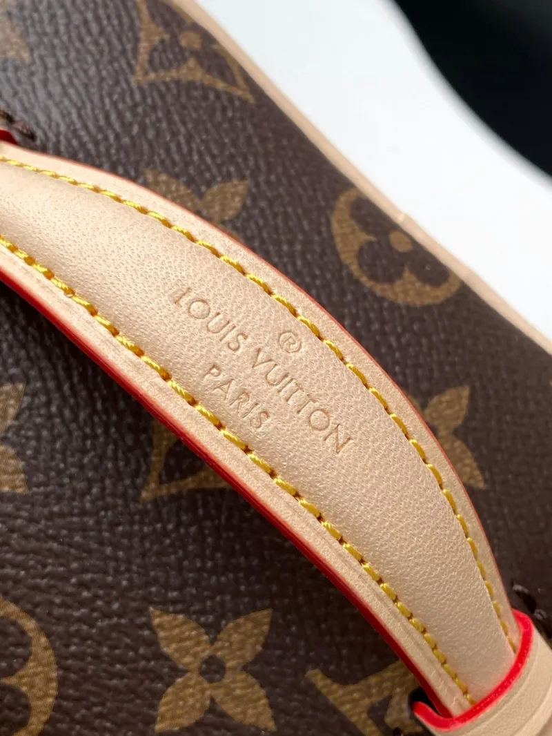 LV Cosmetic Bags-83 - Image 6
