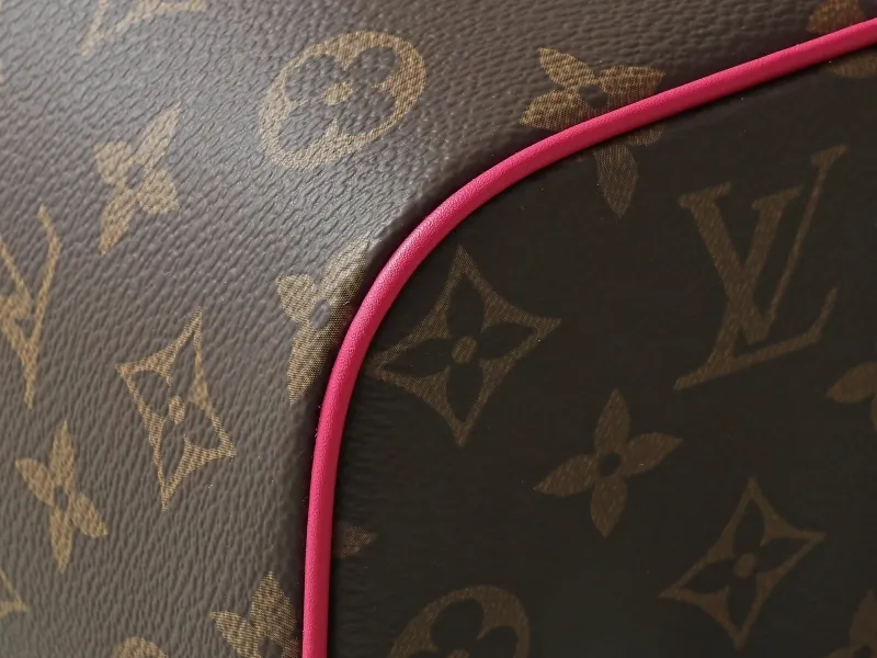 LV Cosmetic Bags-84 - Image 3