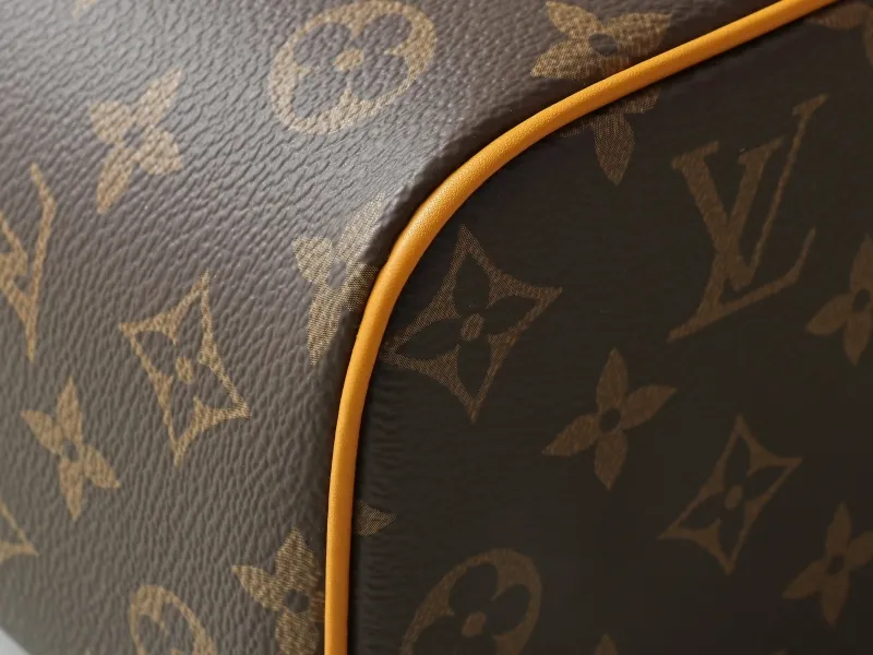 LV Cosmetic Bags-85 - Image 3