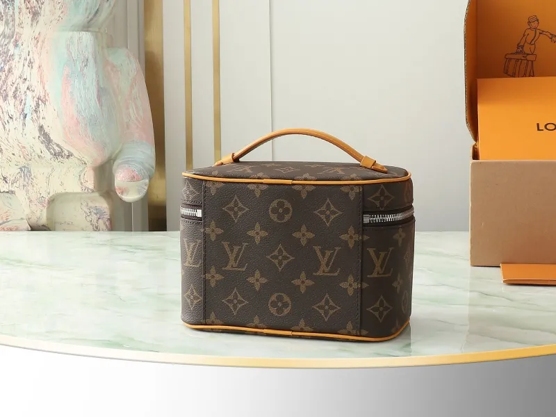 LV Cosmetic Bags-85 - Image 5