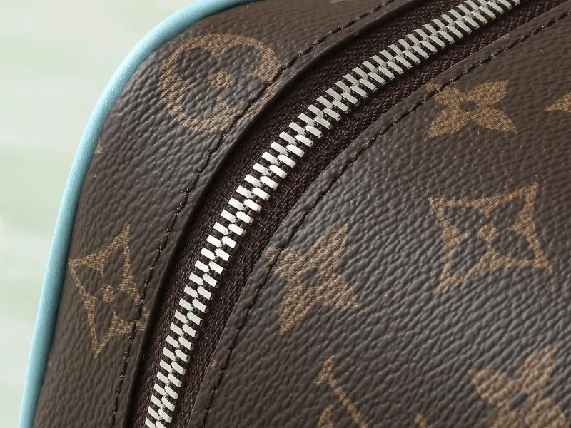 LV Cosmetic Bags-86 - Image 8