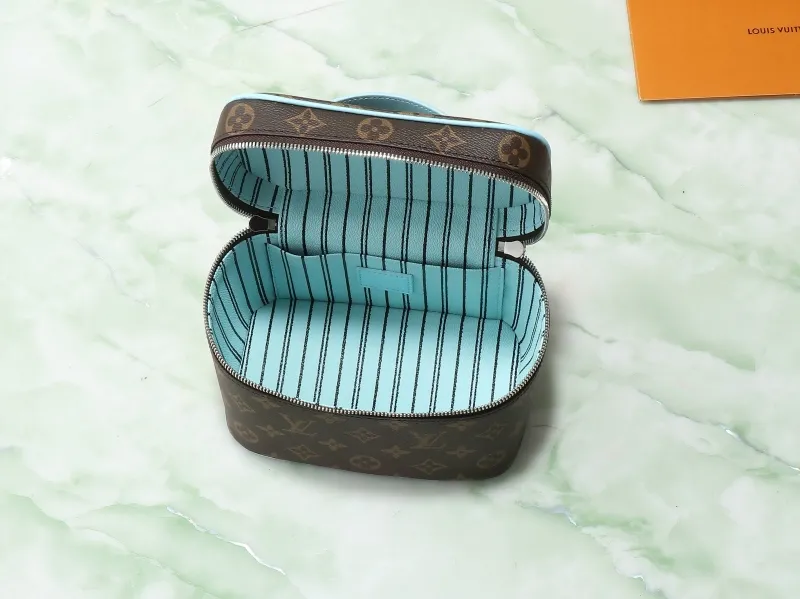LV Cosmetic Bags-86 - Image 10