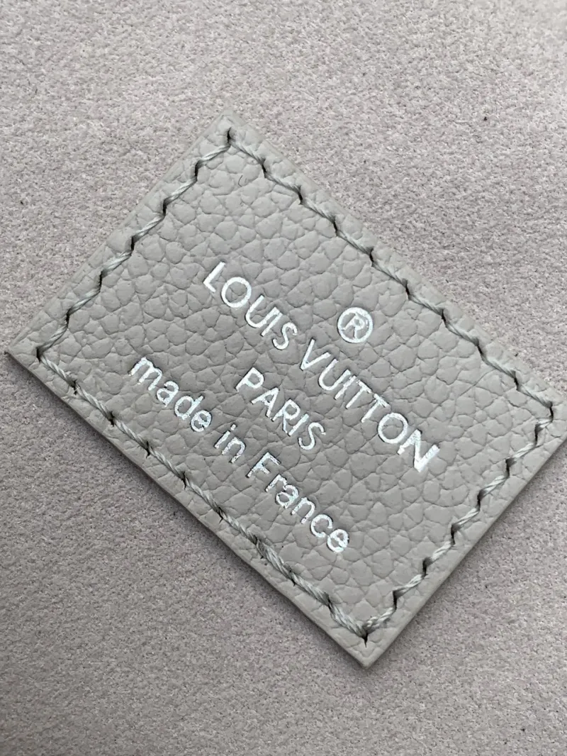 LV Cosmetic Bags-89 - Image 9