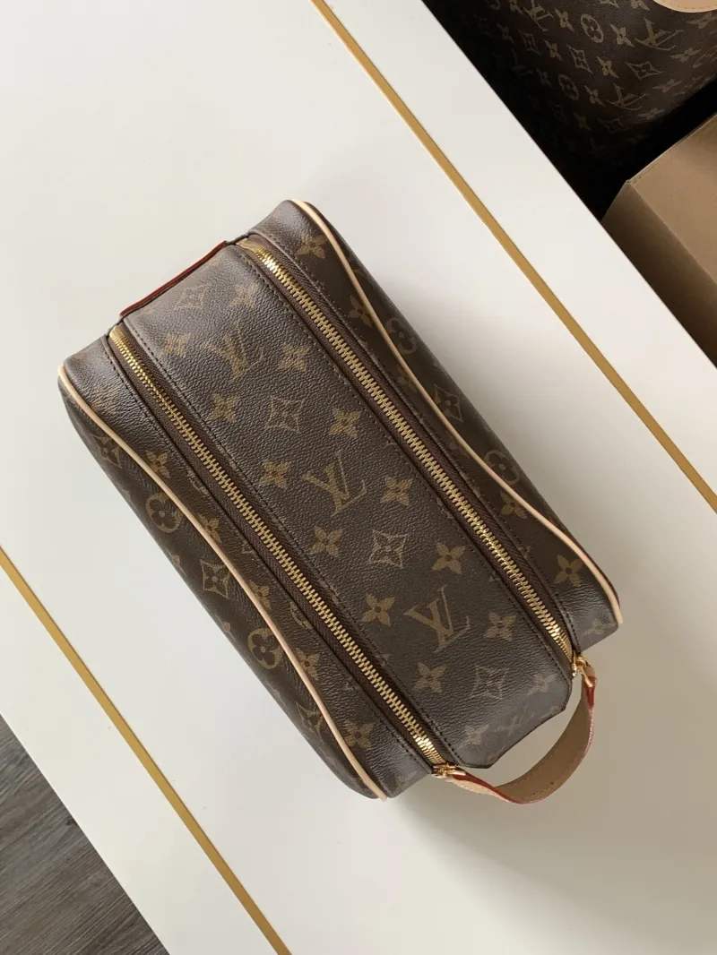 LV Cosmetic Bags-95 - Image 6