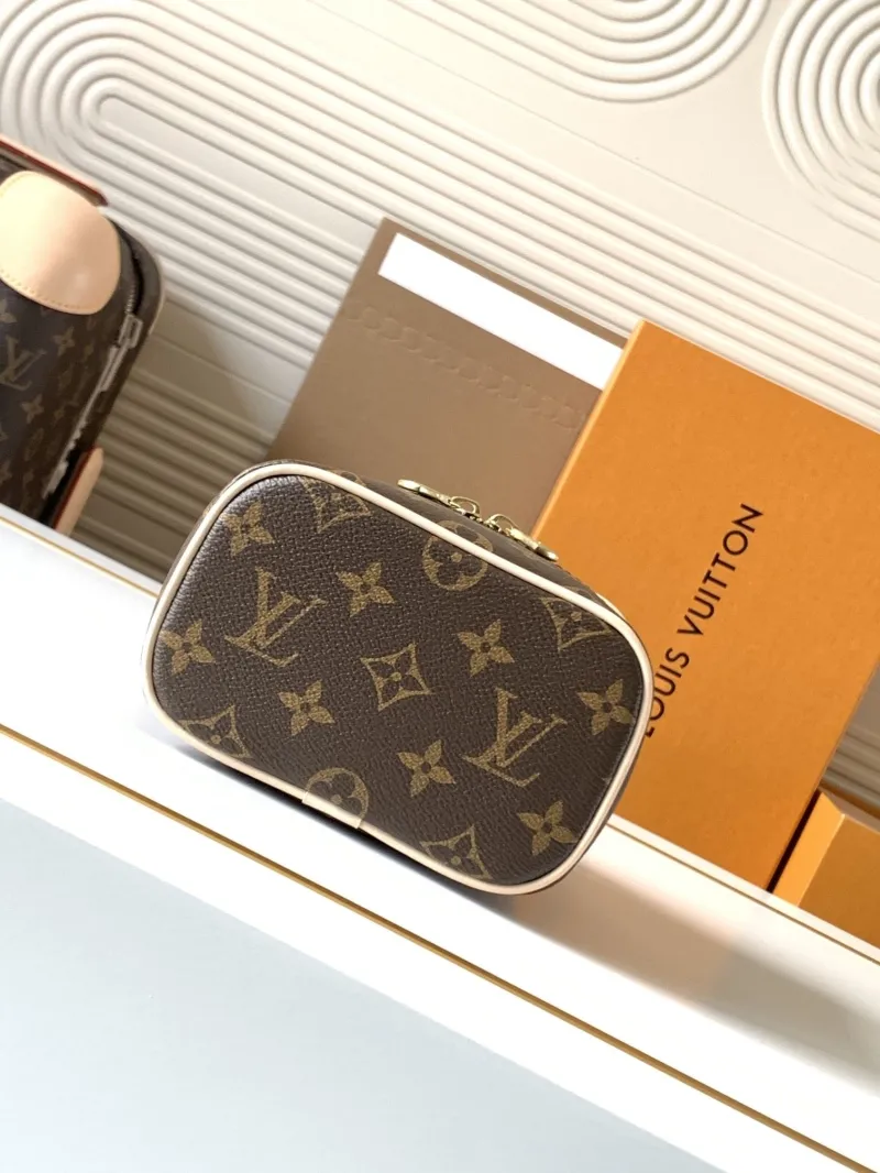 LV Cosmetic Bags-96 - Image 4