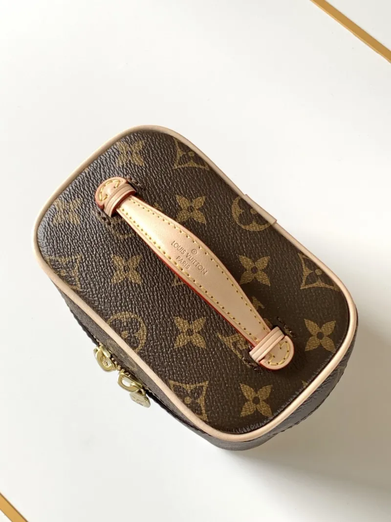 LV Cosmetic Bags-96 - Image 6