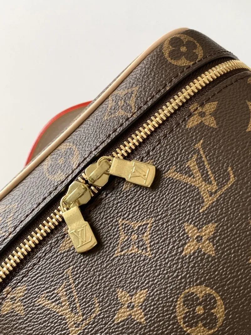 LV Cosmetic Bags-97 - Image 5