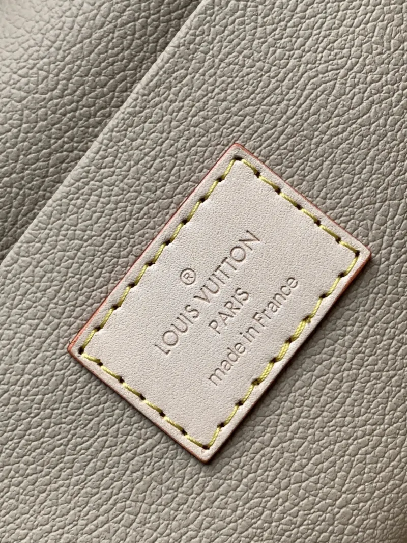 LV Cosmetic Bags-97 - Image 9