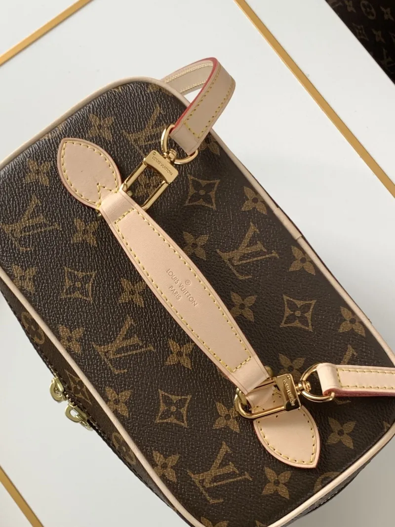 LV Cosmetic Bags-98 - Image 6