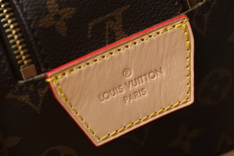 LV Cosmetic Bags-106 - Image 5