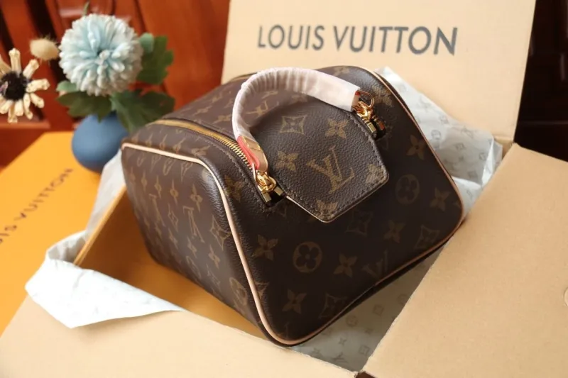 LV Cosmetic Bags-106 - Image 9