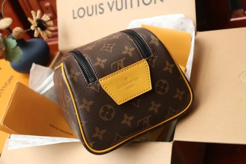 LV Cosmetic Bags-107 - Image 4