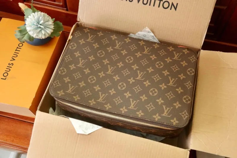 LV Cosmetic Bags-112 - Image 8