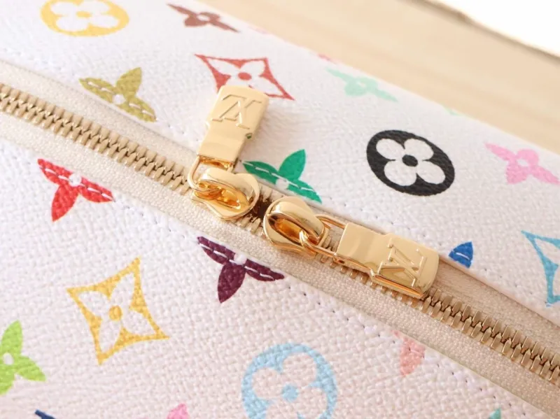 LV Cosmetic Bags-113 - Image 6