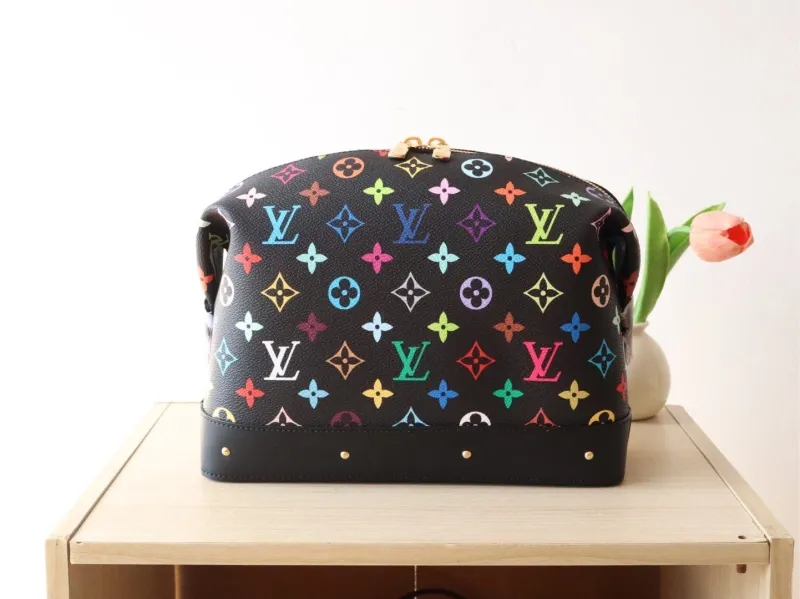 LV Cosmetic Bags-114