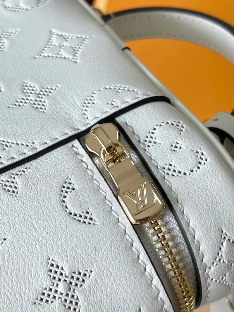 LV Cosmetic Bags-116 - Image 6
