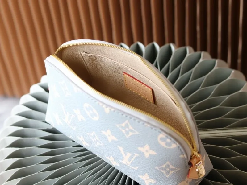 LV Cosmetic Bags-119 - Image 8