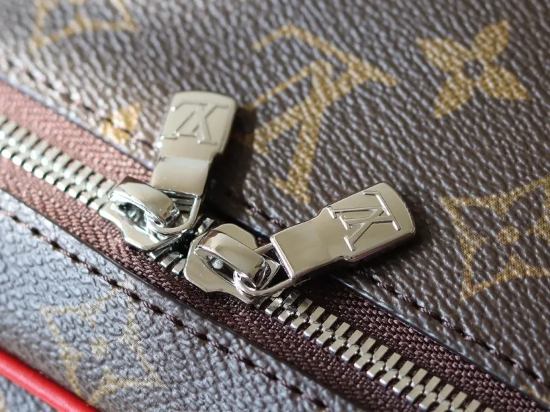 LV Cosmetic Bags-121 - Image 7