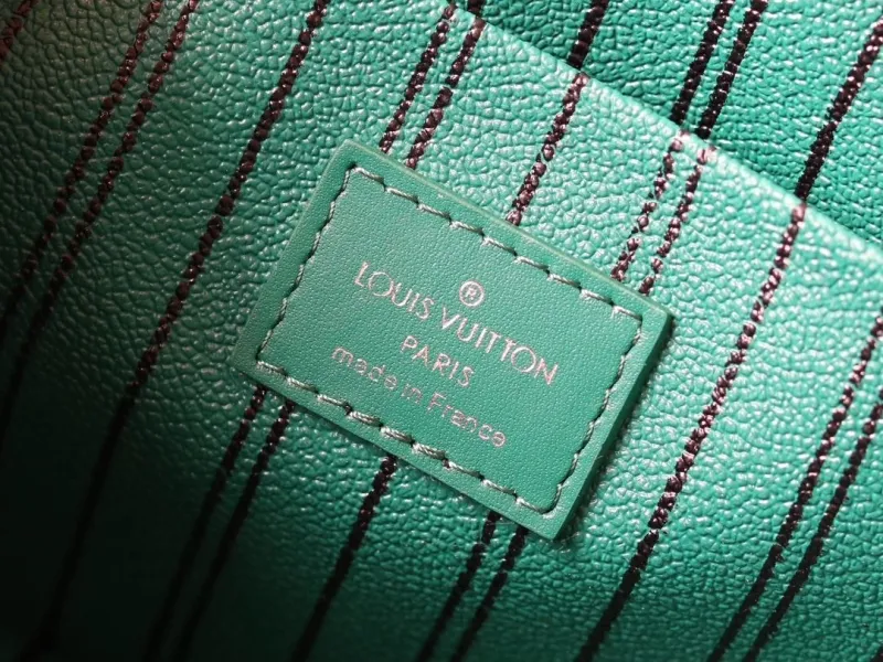 LV Cosmetic Bags-122 - Image 9
