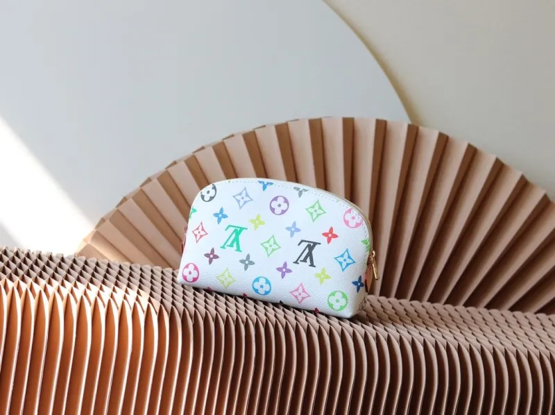 LV Cosmetic Bags-124 - Image 3