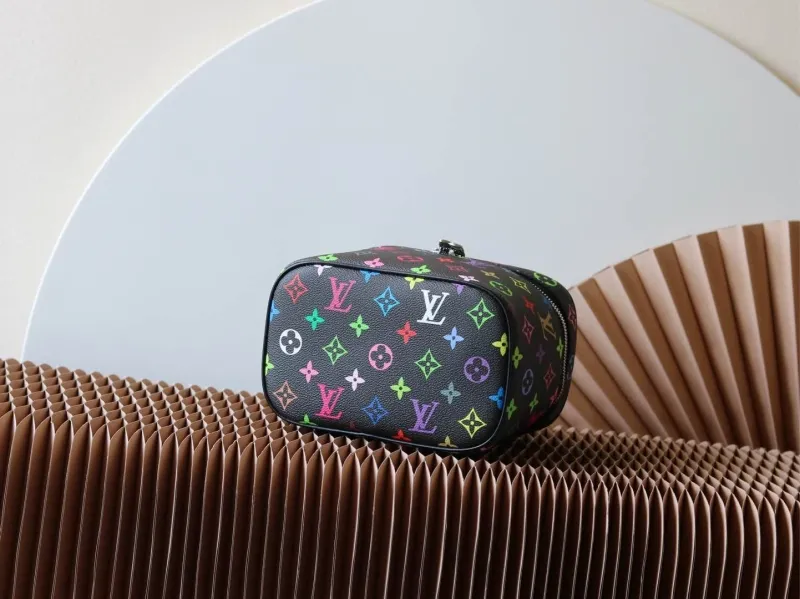 LV Cosmetic Bags-125 - Image 4