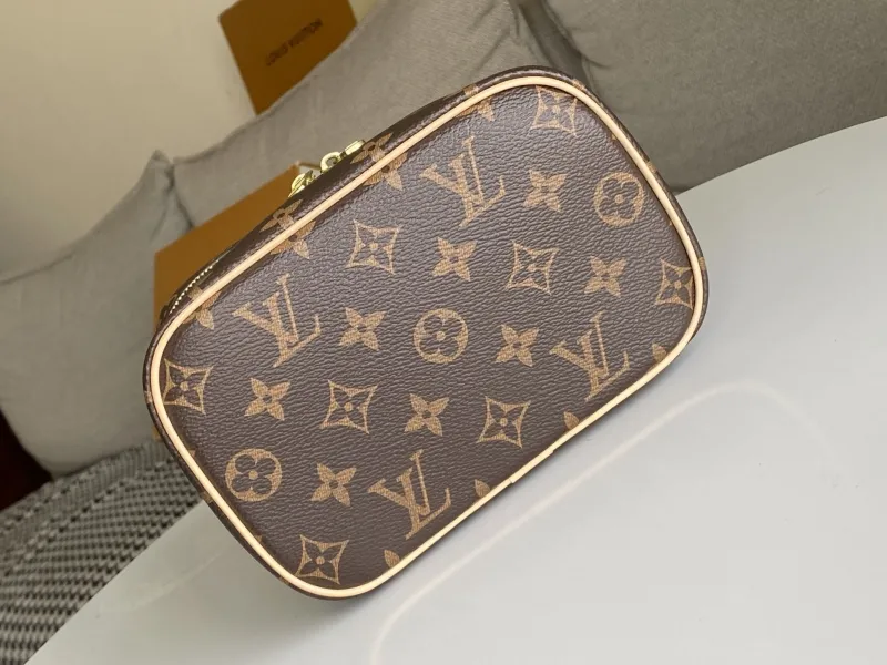 LV Cosmetic Bags-128 - Image 4