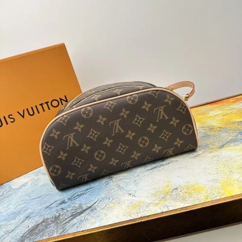Alternative view of LV Cosmetic Bags-132