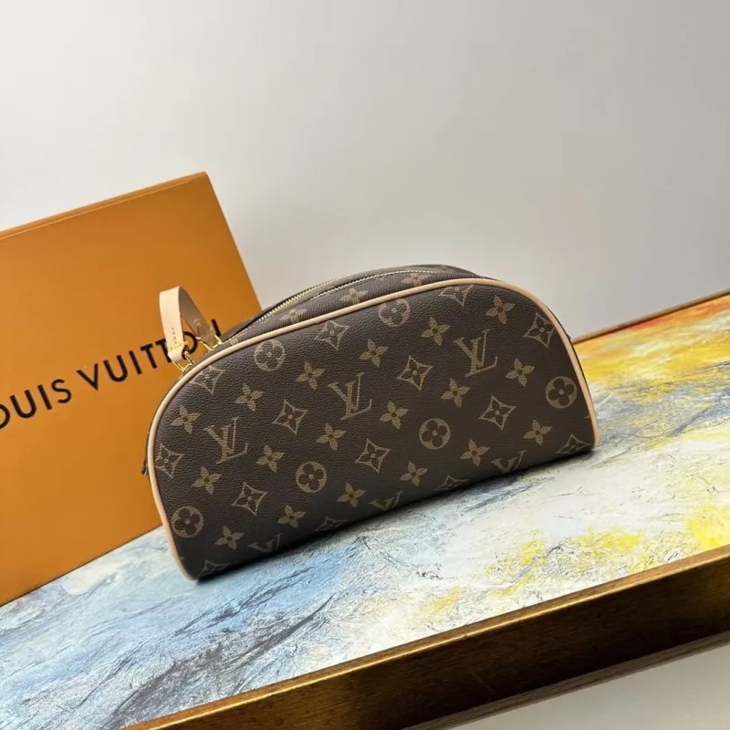 LV Cosmetic Bags-132 - Image 3