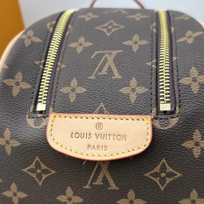 LV Cosmetic Bags-132 - Image 4