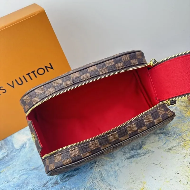 LV Cosmetic Bags-133 - Image 6