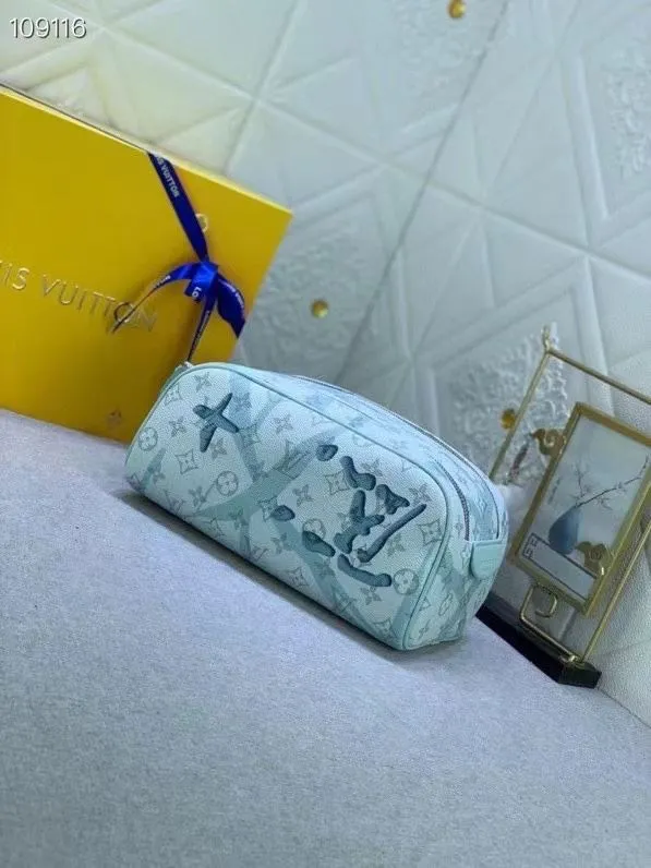 Alternative view of LV Cosmetic Bags-138