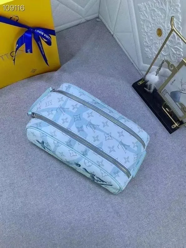 LV Cosmetic Bags-138 - Image 5