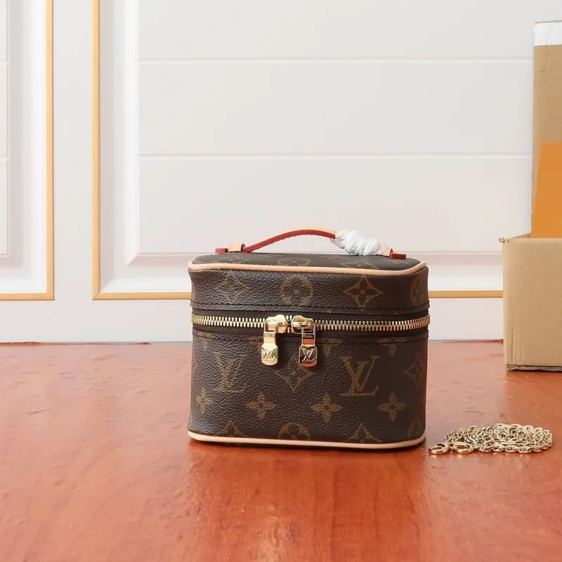 LV Cosmetic Bags-140