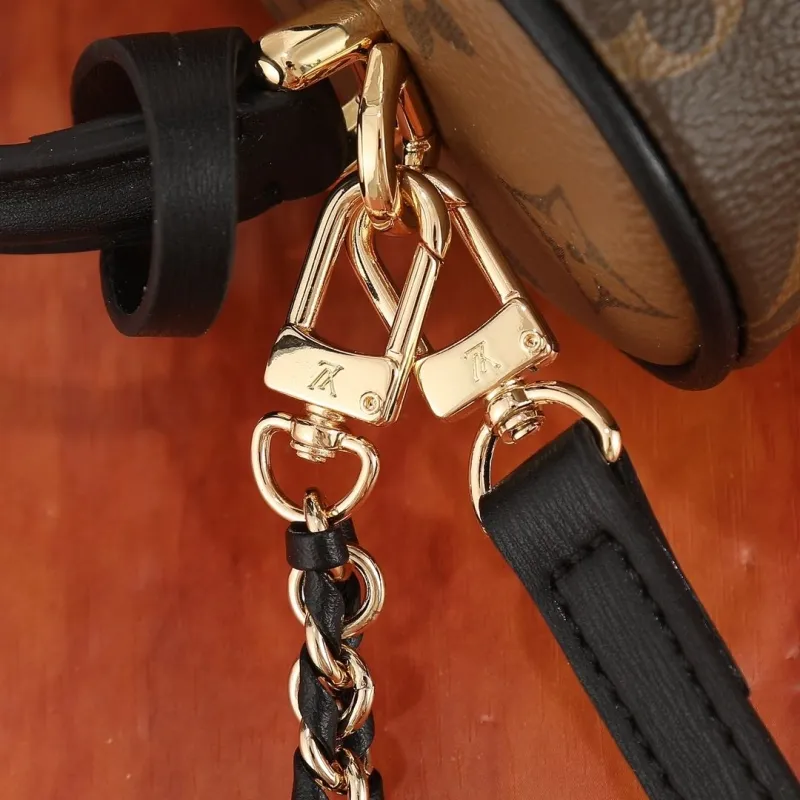 LV Cosmetic Bags-141 - Image 6