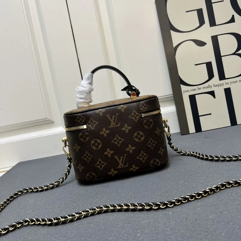 LV Cosmetic Bags-143 - Image 6